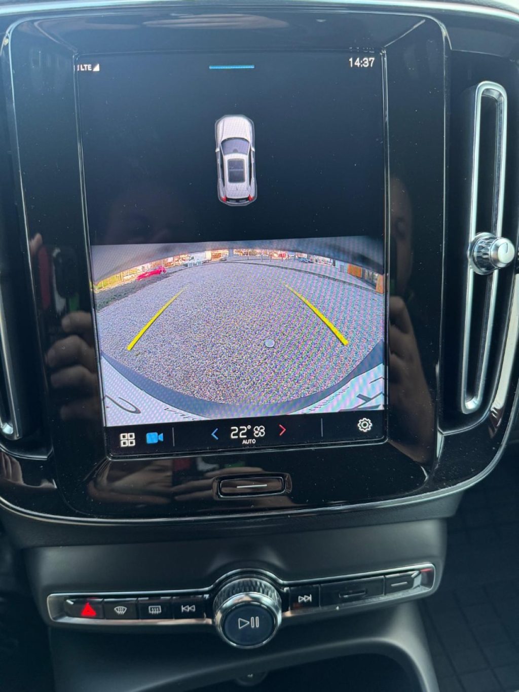 VOLVO XC40 B3 automatico Core - Grid Foto 10