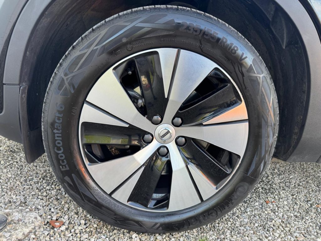 VOLVO XC40 B3 automatico Core - Grid Foto 12