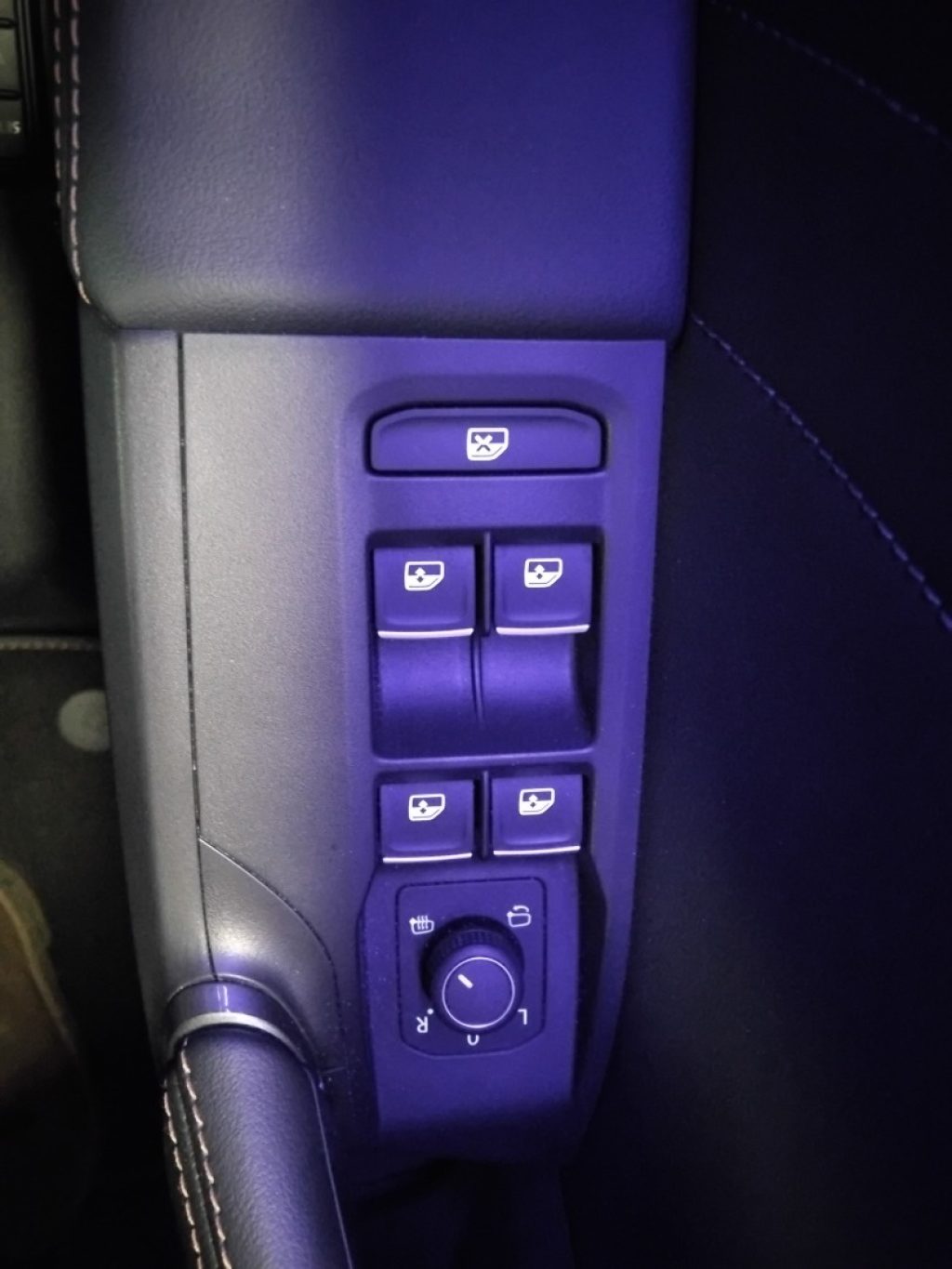 CUPRA Formentor 1.5 TSI DSG 19 - 25