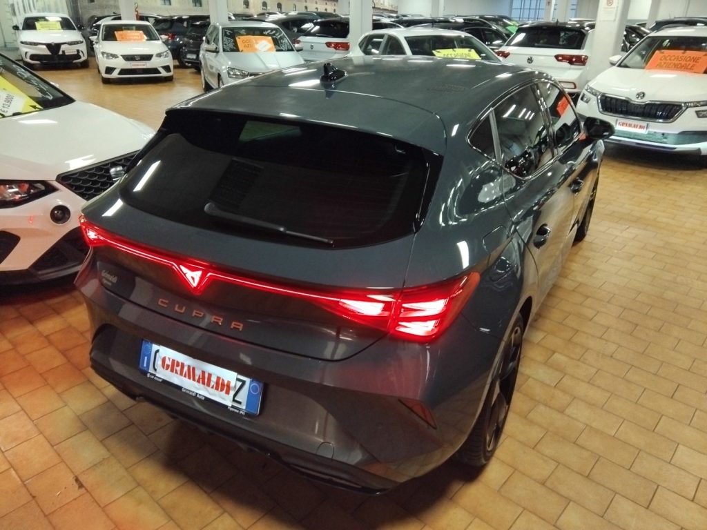 CUPRA Leon 2.0 TDI DSG EDGE PACK - 7