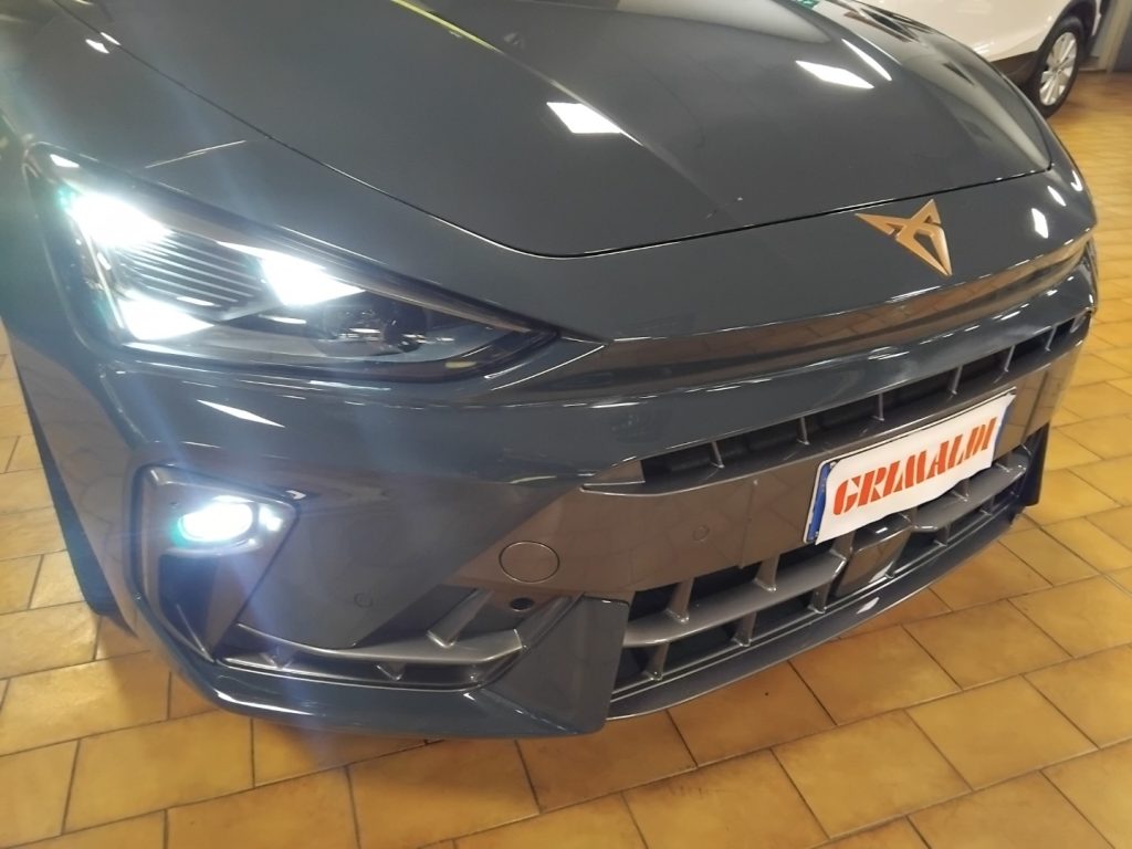 CUPRA Leon 2.0 TDI DSG EDGE PACK - 17