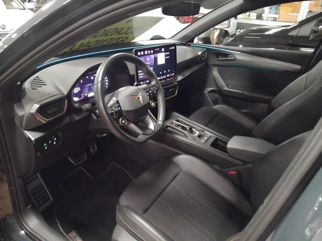 CUPRA Leon 2.0 TDI DSG EDGE PACK - 18