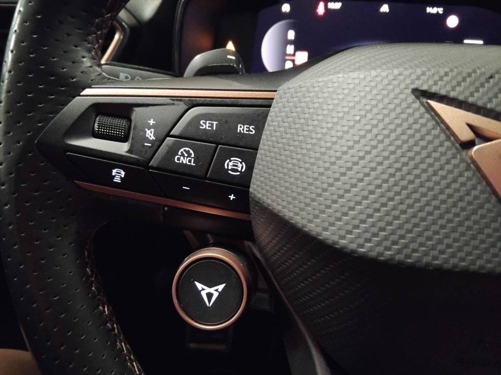 CUPRA Leon 2.0 TDI DSG EDGE PACK - 28