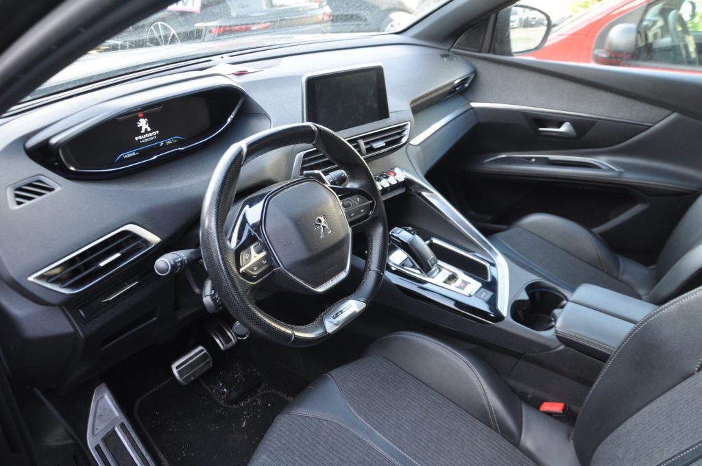 PEUGEOT 3008 BlueHDi 130 S&S EAT 8 GT-LINE - 10