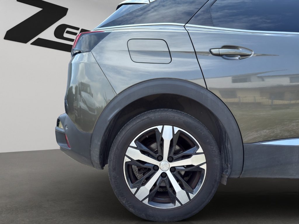 PEUGEOT 3008 BlueHDi 130 S&S EAT 8 GT-LINE - 24