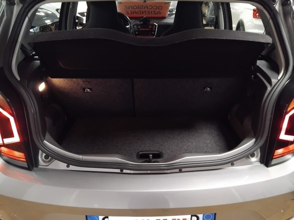 VOLKSWAGEN up! 1.0 5p. EVO move up! VIDEO - 8