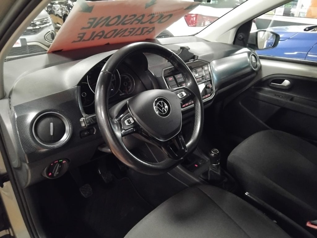 VOLKSWAGEN up! 1.0 5p. EVO move up! VIDEO - 15