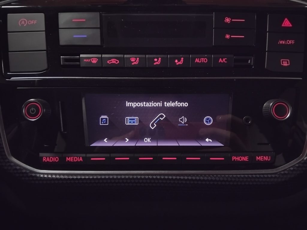 VOLKSWAGEN up! 1.0 5p. EVO move up! VIDEO - 25