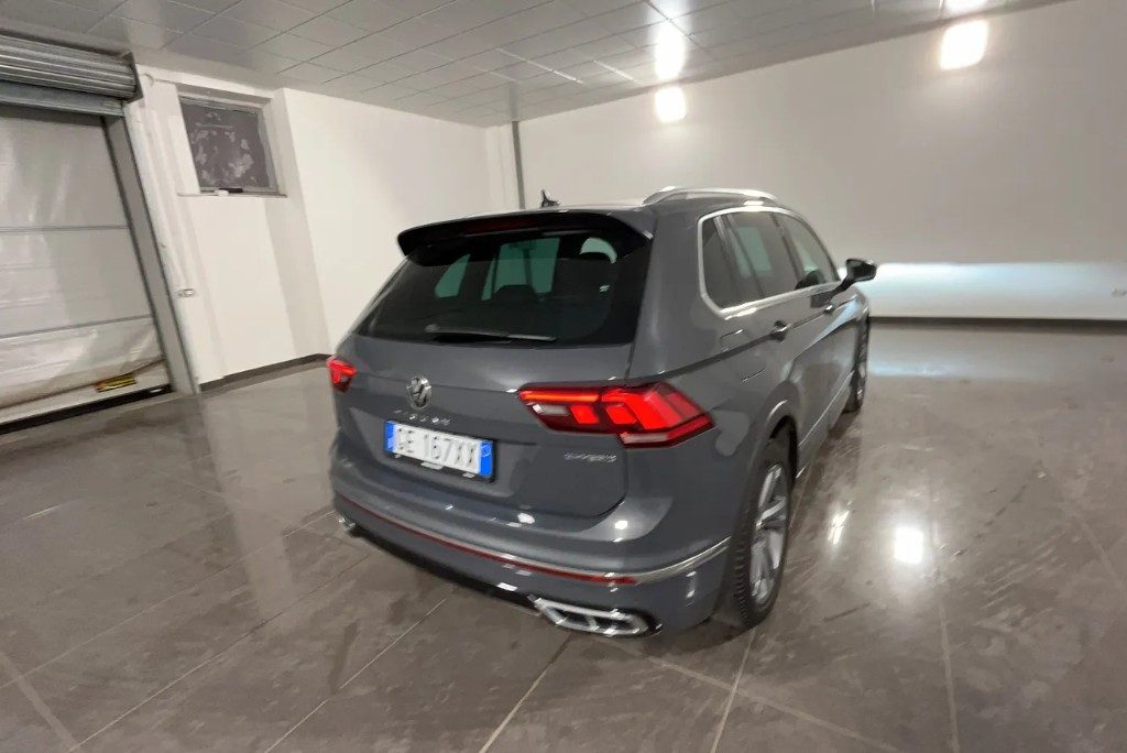 VOLKSWAGEN Tiguan 1.4 TSI eHYBRID DSG R-Line - 3