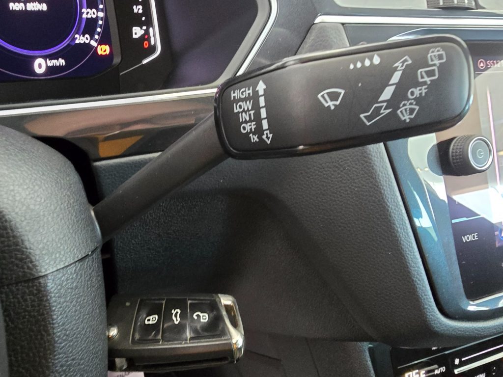 VOLKSWAGEN Tiguan 1.4 TSI eHYBRID DSG R-Line - 14