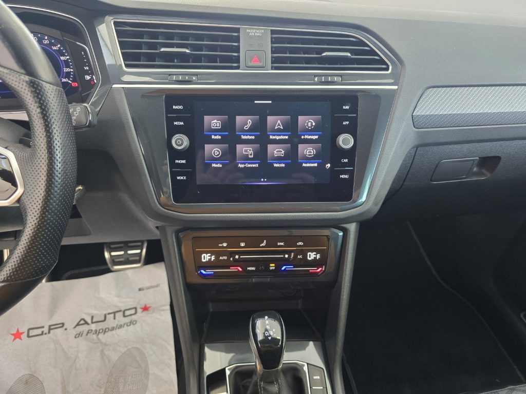 VOLKSWAGEN Tiguan 1.4 TSI eHYBRID DSG R-Line - 16