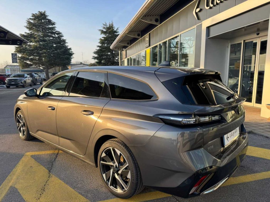 PEUGEOT 308 PureTech Turbo 130 S&S EAT8 SW Allure Pack - 8