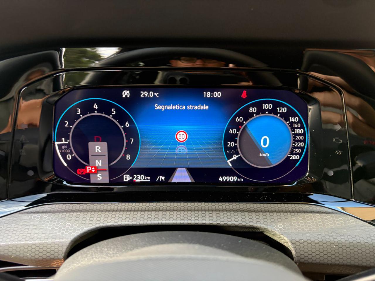 VOLKSWAGEN Golf 2.0 TSI GTI DSG TETTO-LED-PELLE-CERCHI 19 R. - 37