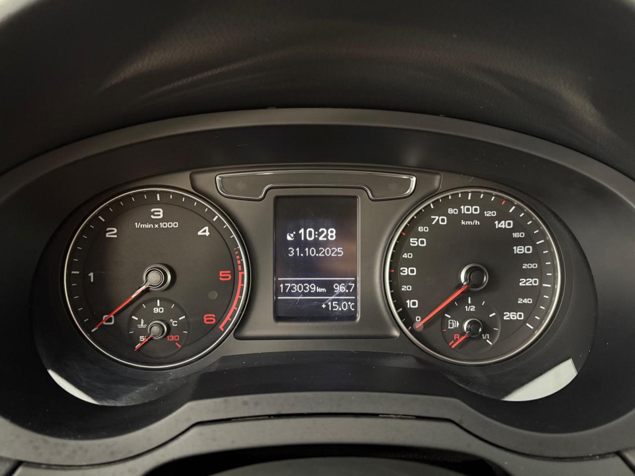 AUDI Q3 2.0 TDI 150 CV quattro S tronic Sport - 10