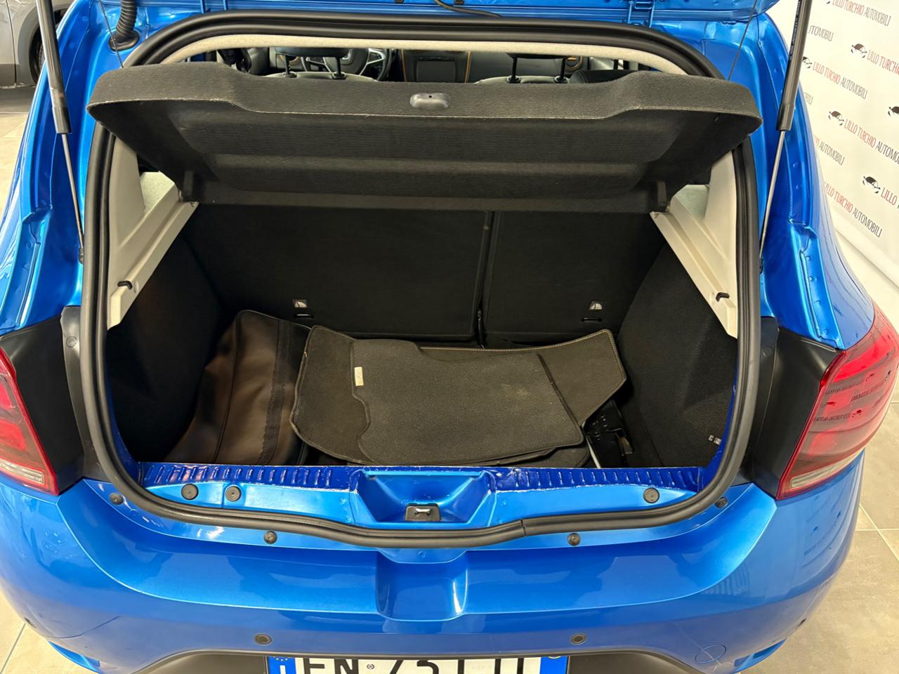 DACIA Sandero Stepway 1.5 dCi 8V 90CV Start&Stop - 25