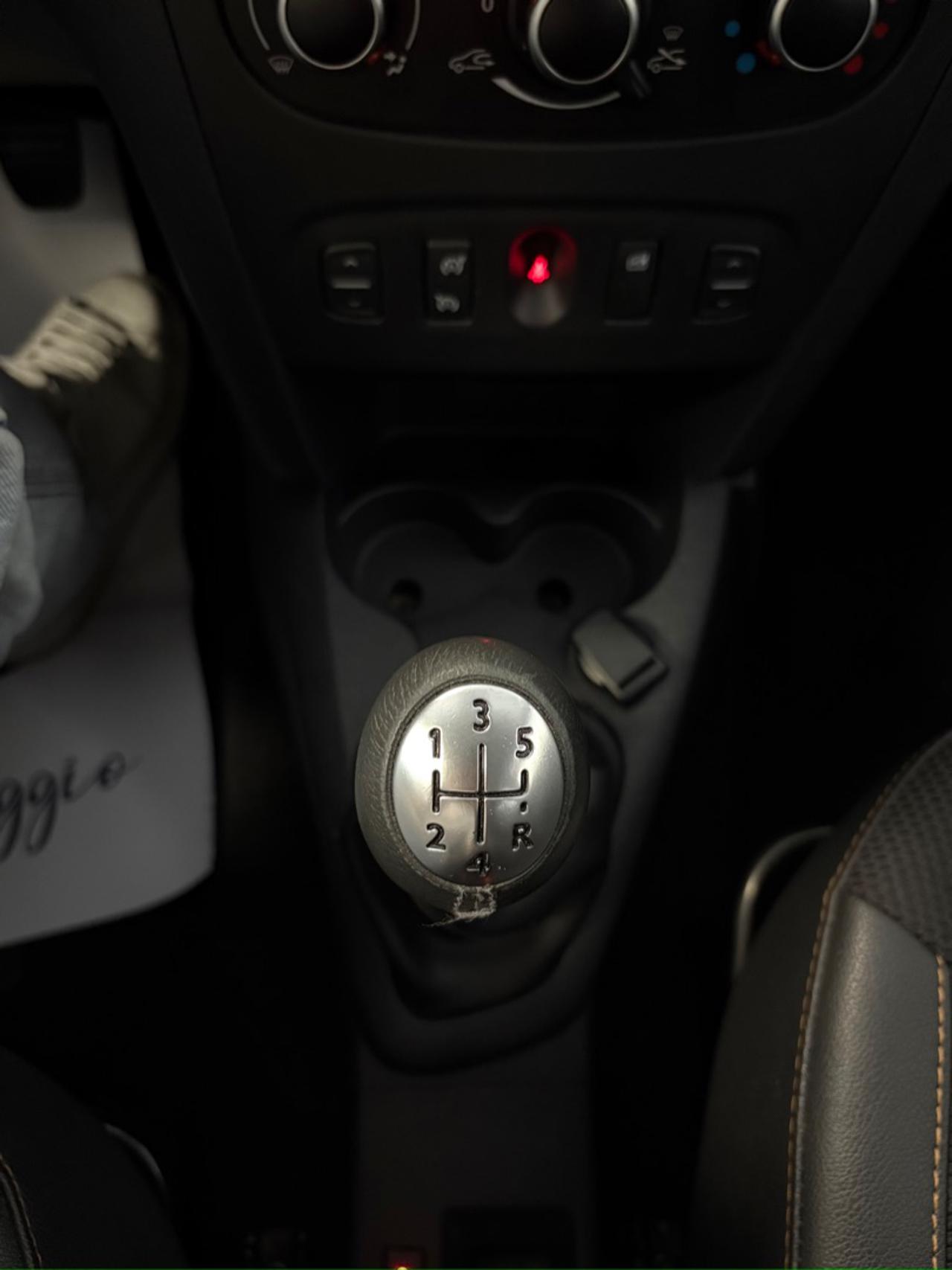 DACIA Sandero Stepway 1.5 dCi 8V 90CV Start&Stop - 16