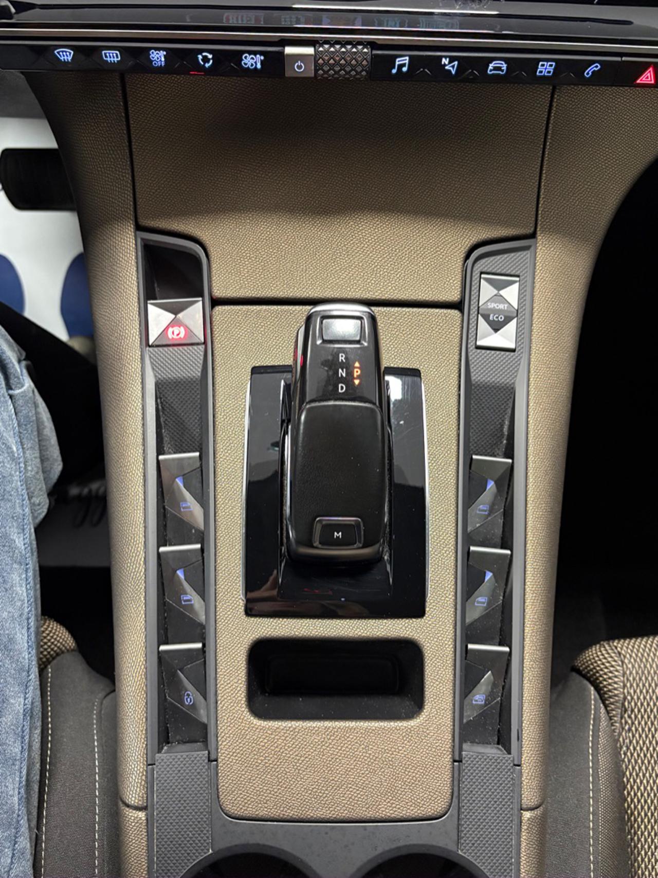 DS AUTOMOBILES DS 7 Crossback BlueHDi 130 aut. Business IVA ESPOSTA - 18