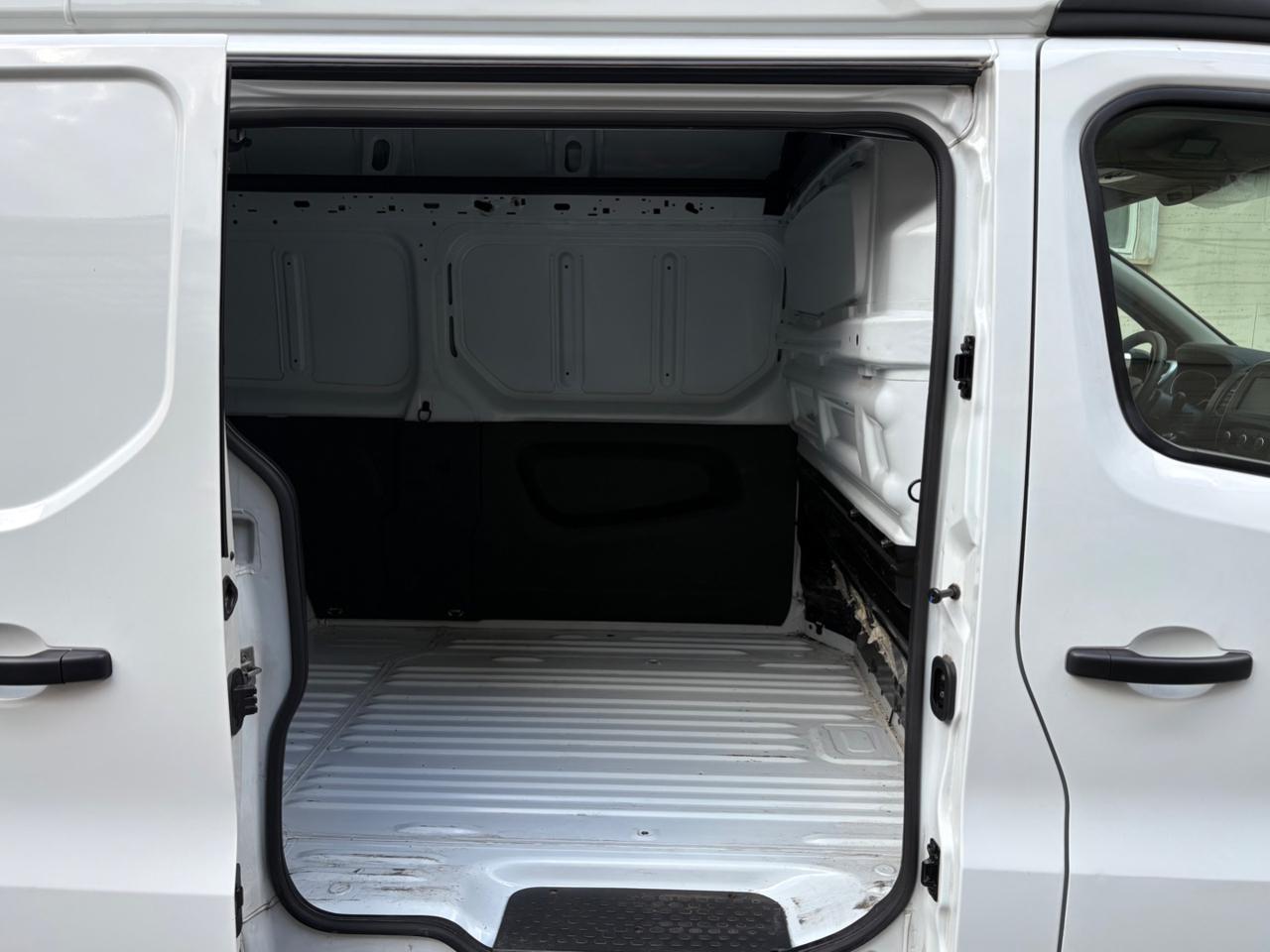 FIAT Talento 2.0 Ecojet 145CV PL-TA Furg 12q 15900€ +IVA - 22