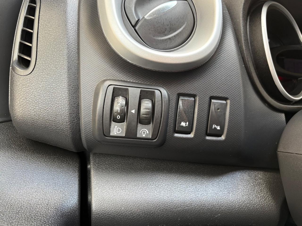 FIAT Talento 2.0 Ecojet 145CV PL-TA Furg 12q 15900€ +IVA - 13