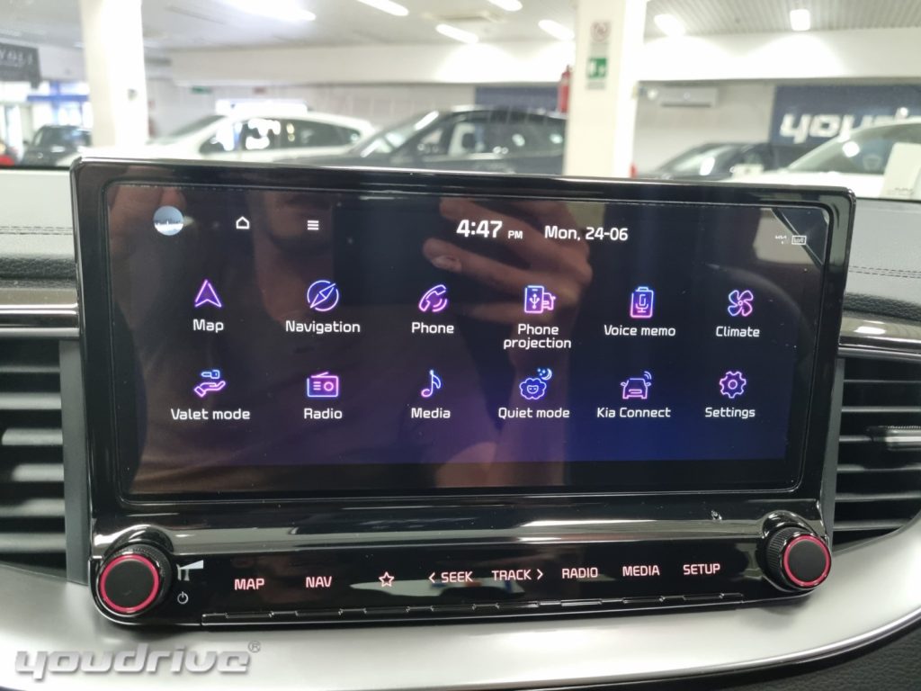 KIA XCeed / 1.0 T-GDi 115 CV Business - 13