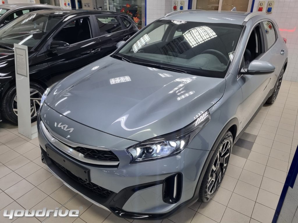KIA XCeed / 1.0 T-GDi 115 CV Business - 2