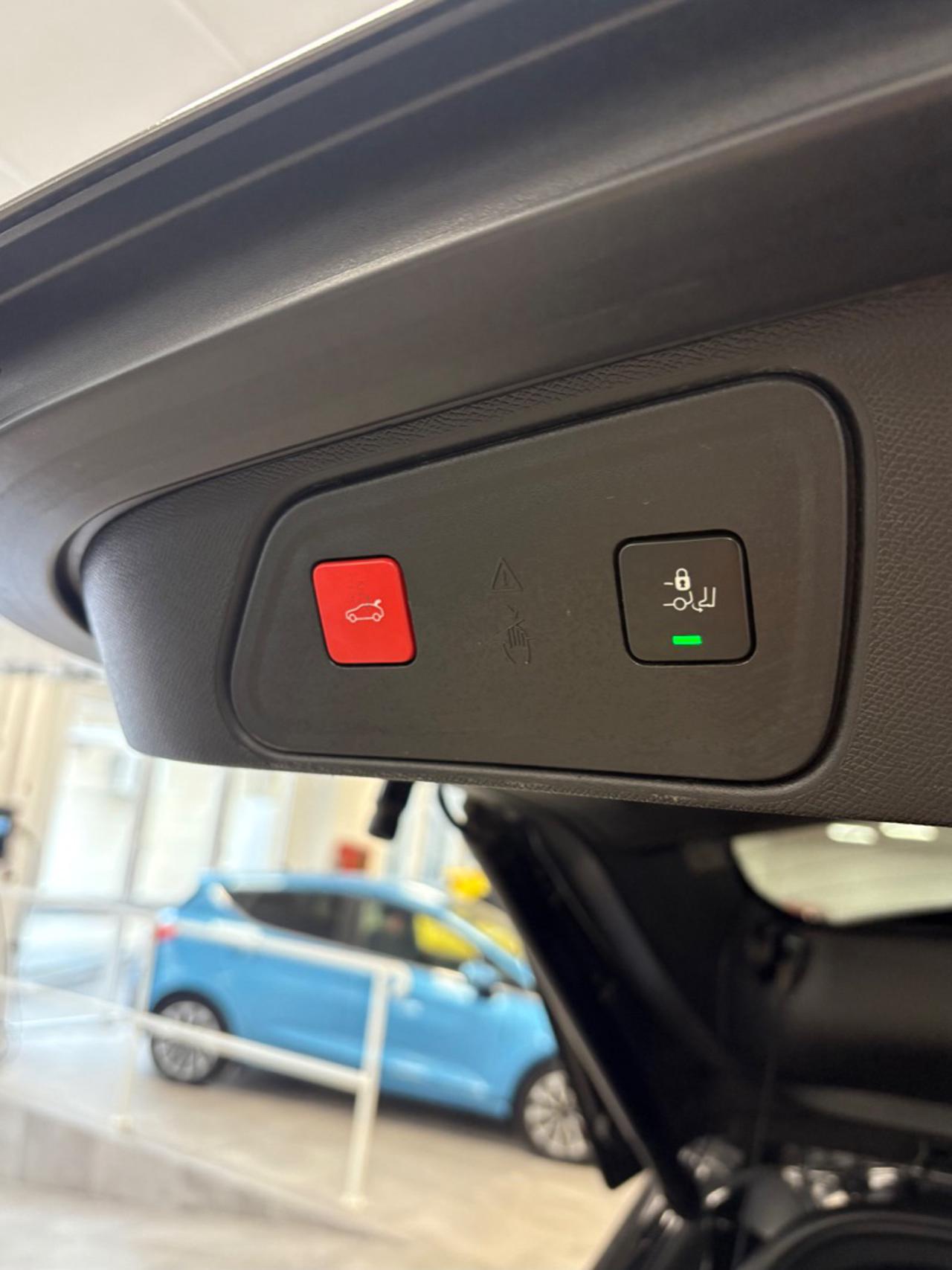 PEUGEOT 3008 Hybrid 225 e-EAT8 GT Pack IVA ESPOSTA - 33