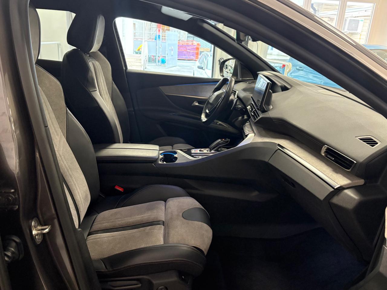 PEUGEOT 3008 Hybrid 225 e-EAT8 GT Pack IVA ESPOSTA - 22