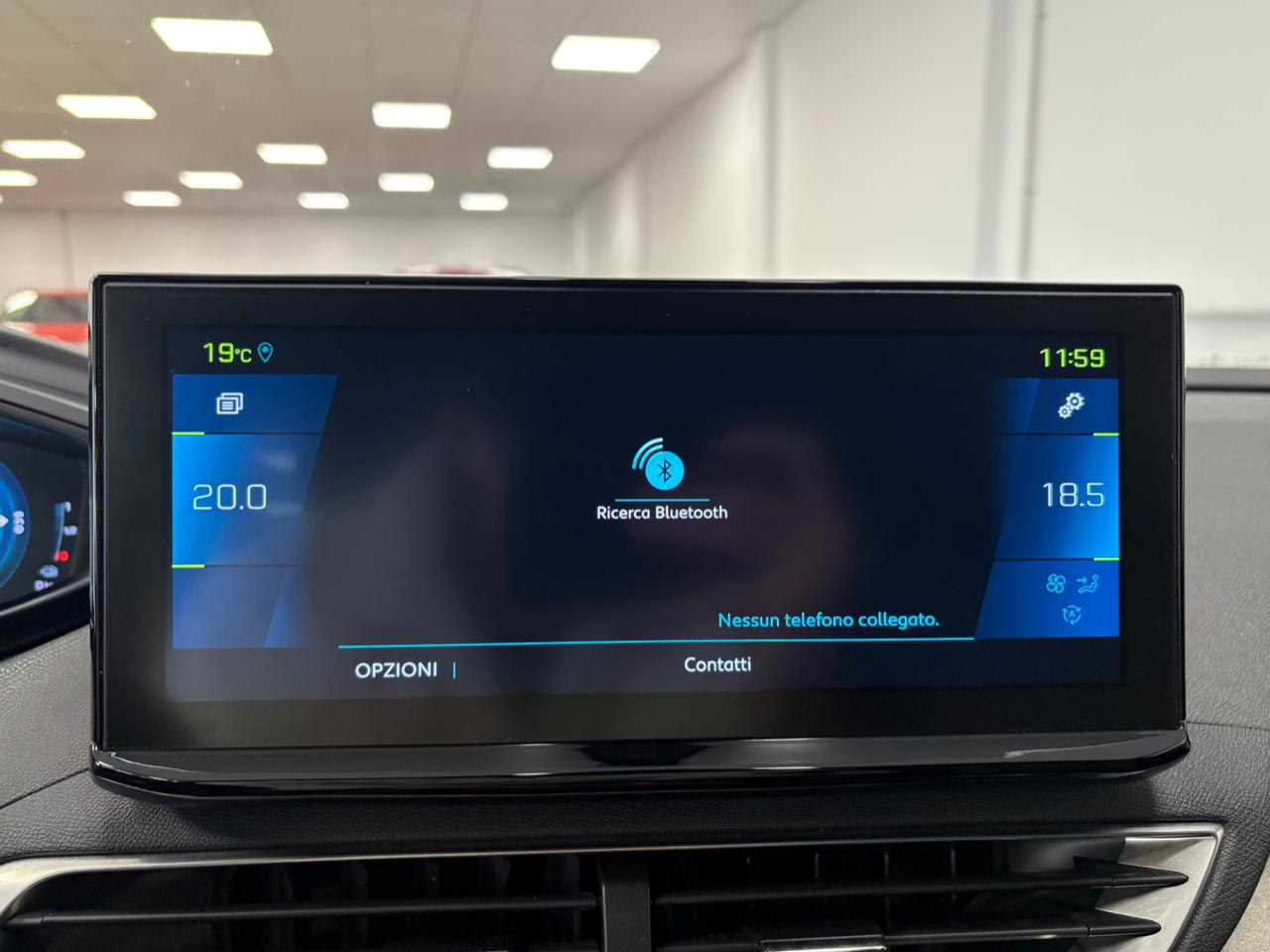 PEUGEOT 3008 Hybrid 225 e-EAT8 GT Pack IVA ESPOSTA - 18