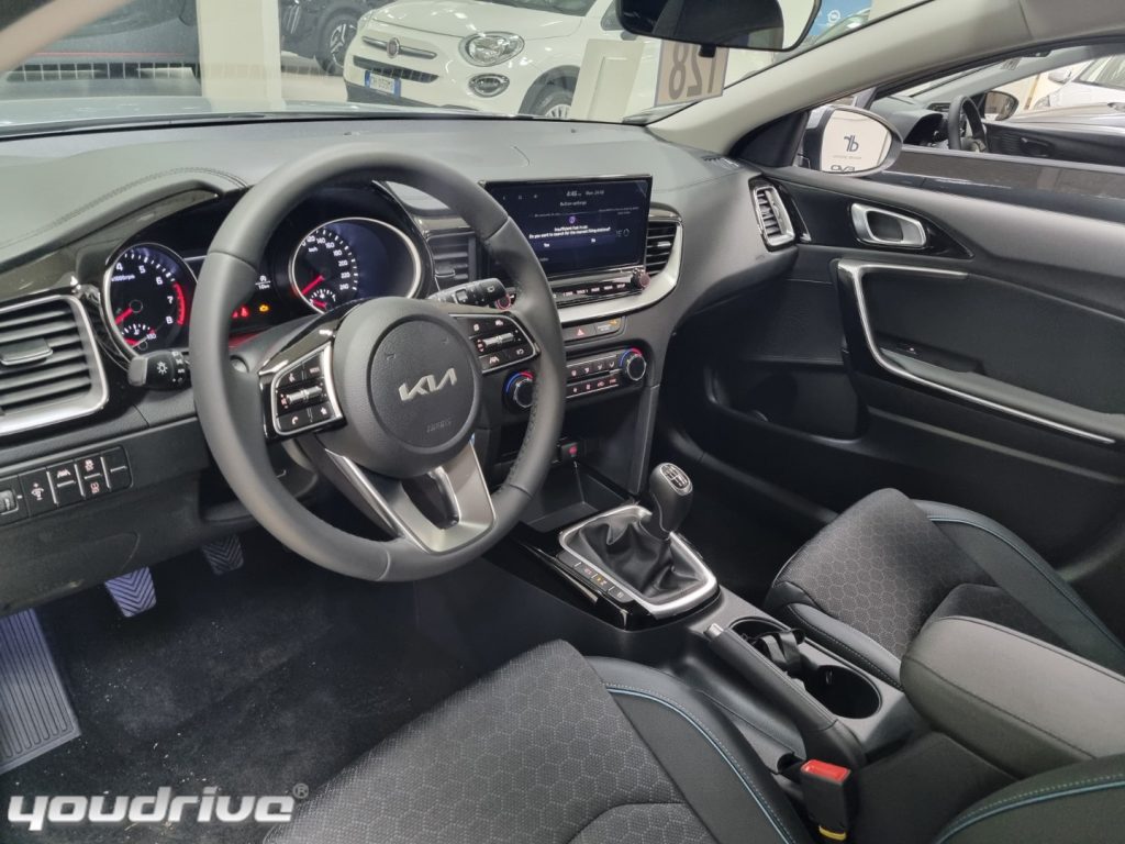 KIA XCeed / 1.0 T-GDi + GPL 115 CV Business - 10