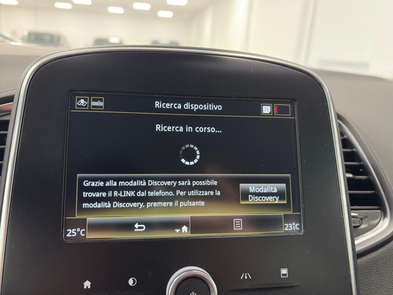 RENAULT Grand Scenic Blue dCi 120 CV EDC Business 7 POSTI IVA ESPOSTA - 28