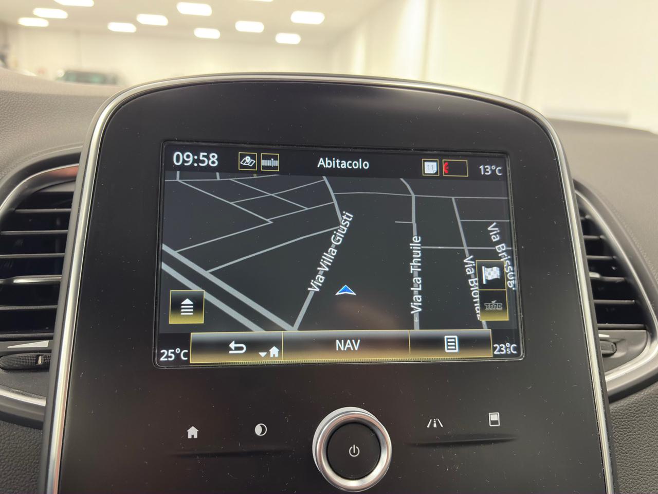 RENAULT Grand Scenic Blue dCi 120 CV EDC Business 7 POSTI IVA ESPOSTA - 22