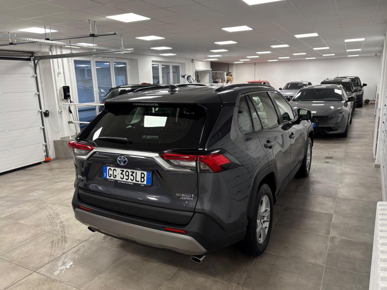 TOYOTA RAV 4 MY23 2.5 HV (222CV) E-CVT AWD-i Business IVA ESPOSTA - 6