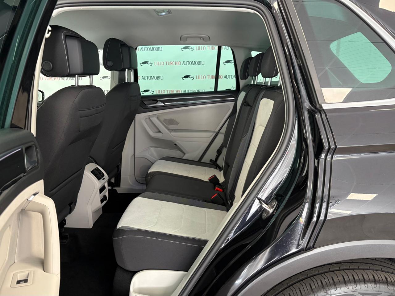 VOLKSWAGEN Tiguan 1.4 TSI eHYBRID DSG Elegance IVA ESPOSTA - 29