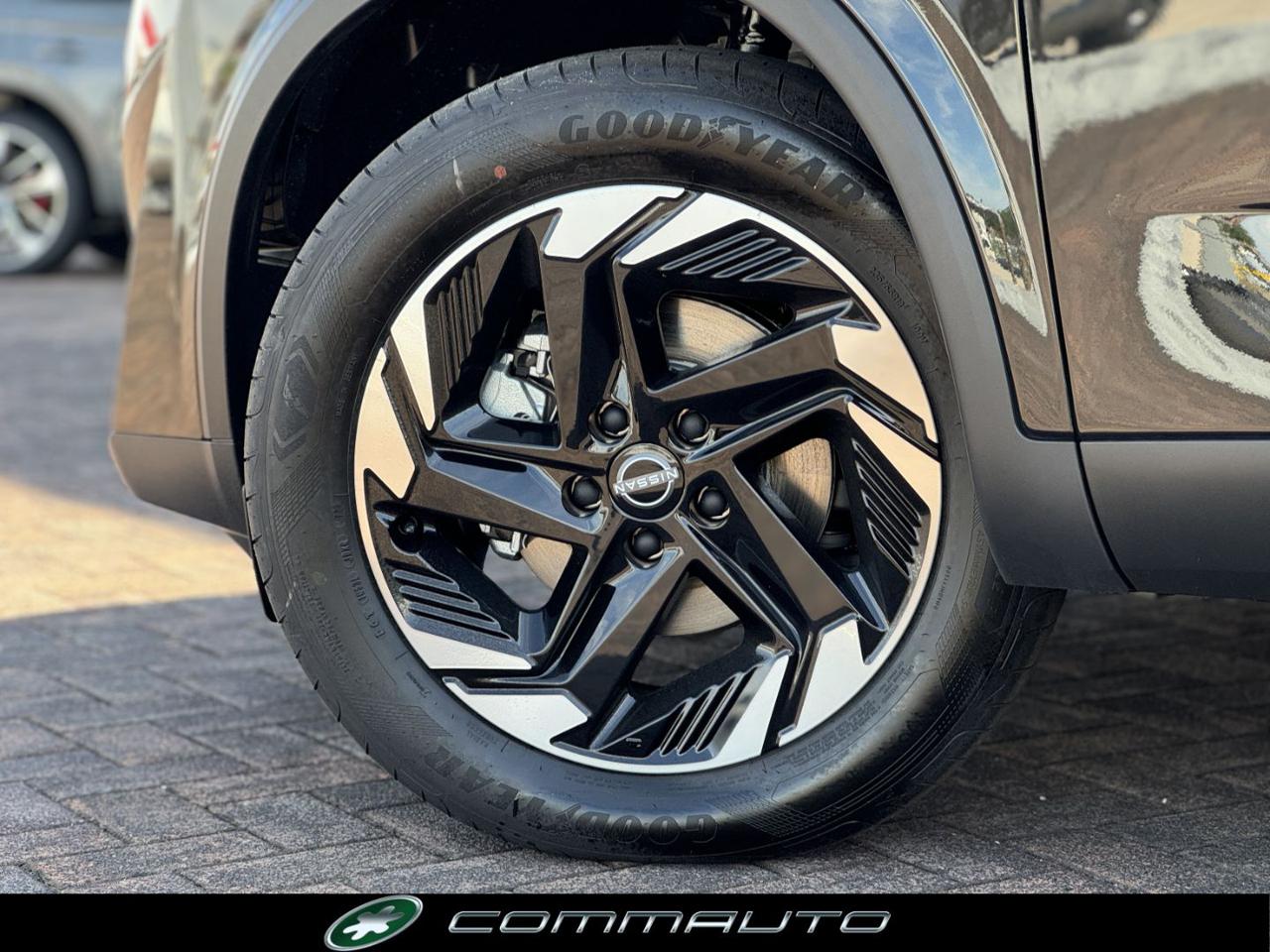 NISSAN Qashqai MHEV 158 CV Xtronic N-Connecta - 6