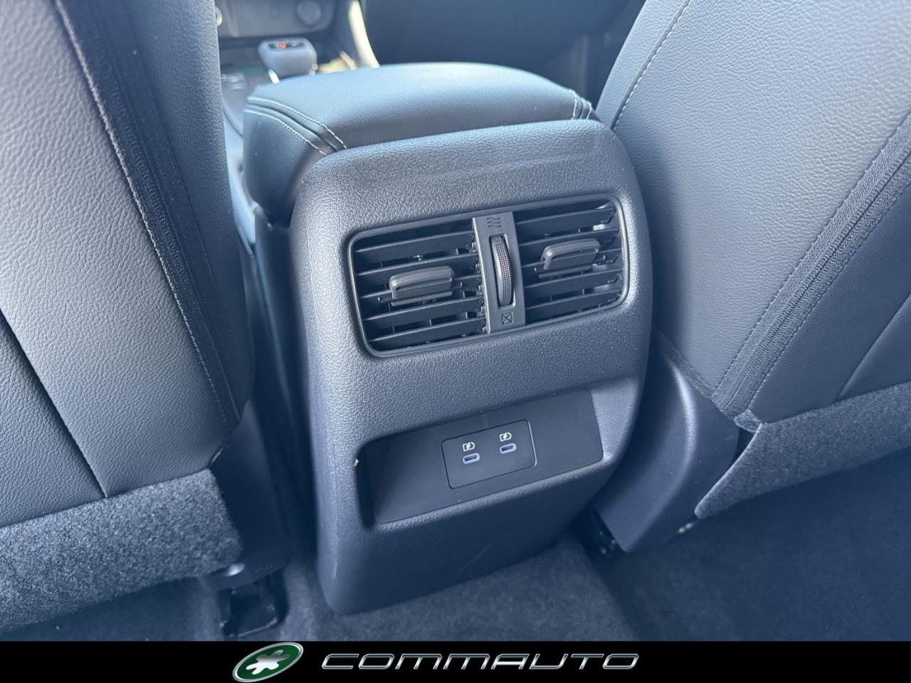 NISSAN Qashqai MHEV 158 CV Xtronic N-Connecta - 10