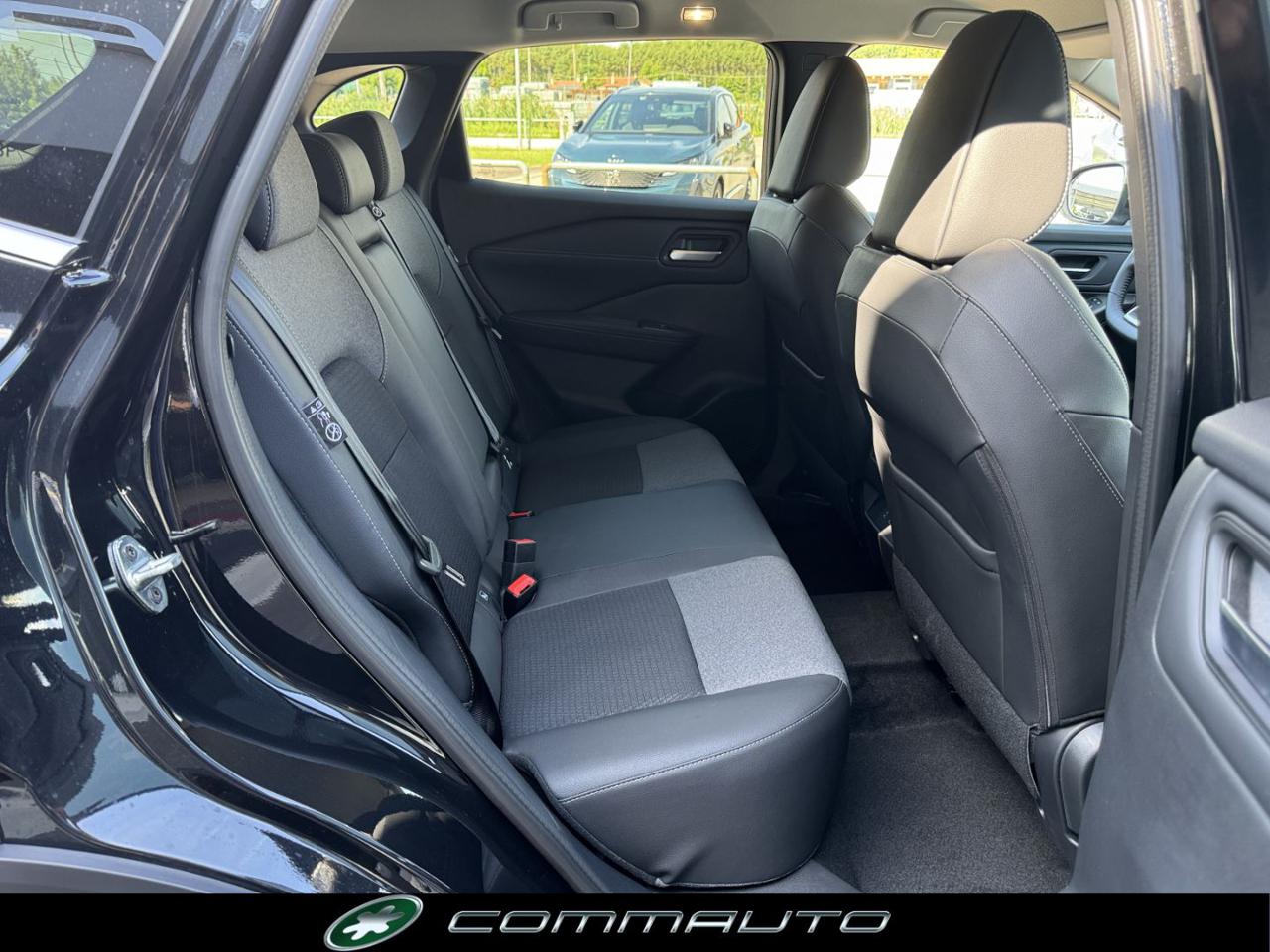 NISSAN Qashqai MHEV 158 CV Xtronic N-Connecta - 25