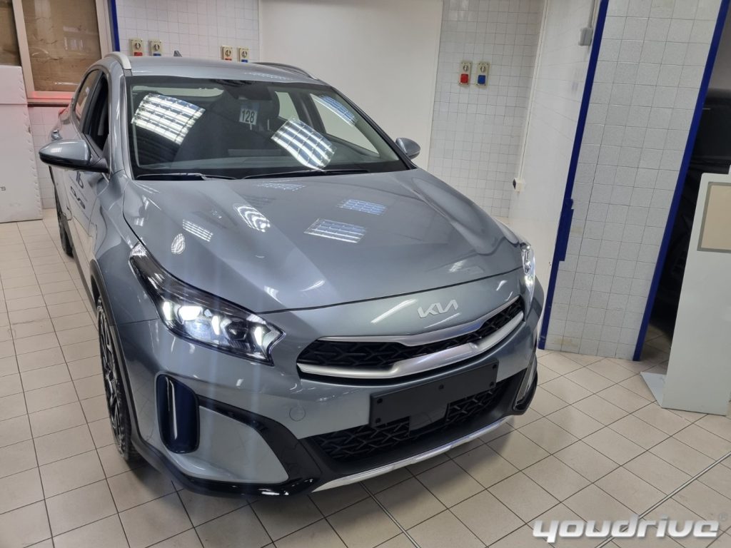 KIA XCeed / 1.0 T-GDi 115 CV MHEV DCT Business - 22