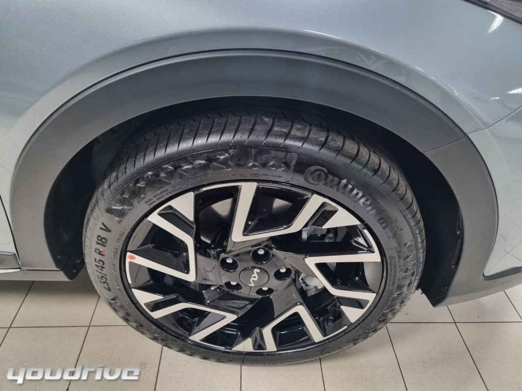 KIA XCeed / 1.0 T-GDi 115 CV MHEV DCT Business - 17