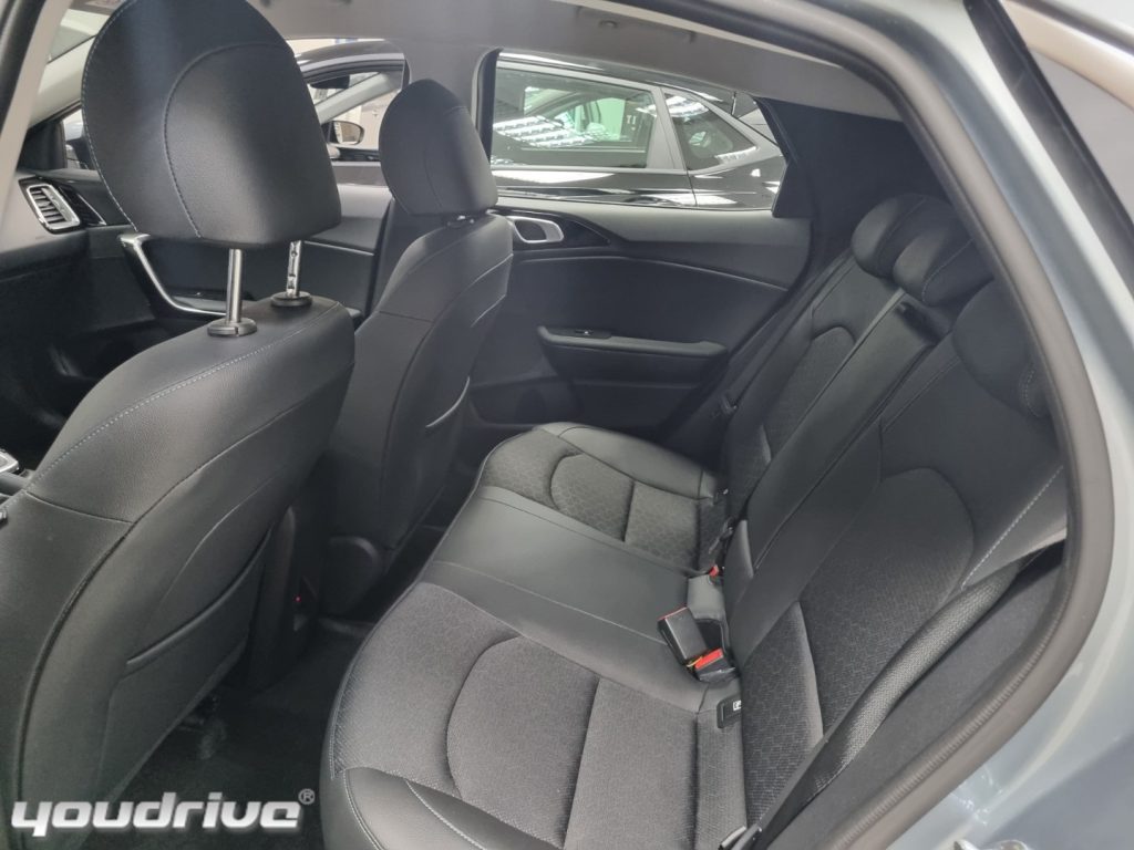 KIA XCeed / 1.0 T-GDi 115 CV MHEV DCT Business - 9