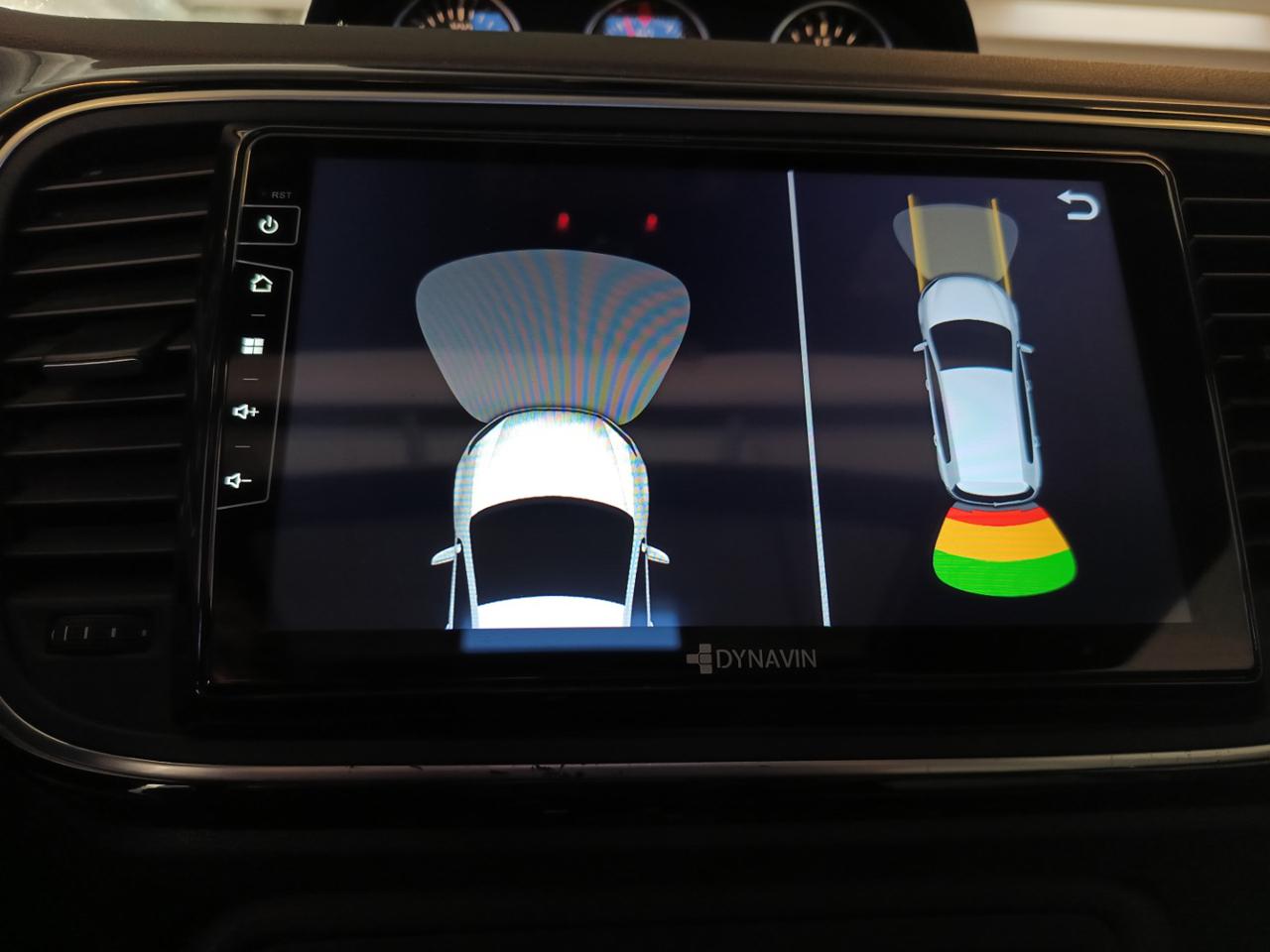 VOLKSWAGEN Maggiolino 1.6 TDI Design - 13