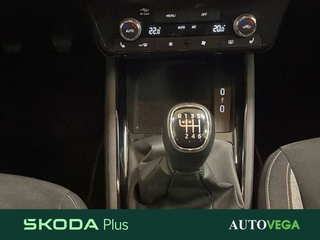 SKODA Kamiq 1.0 tsi black dots 115cv - 11