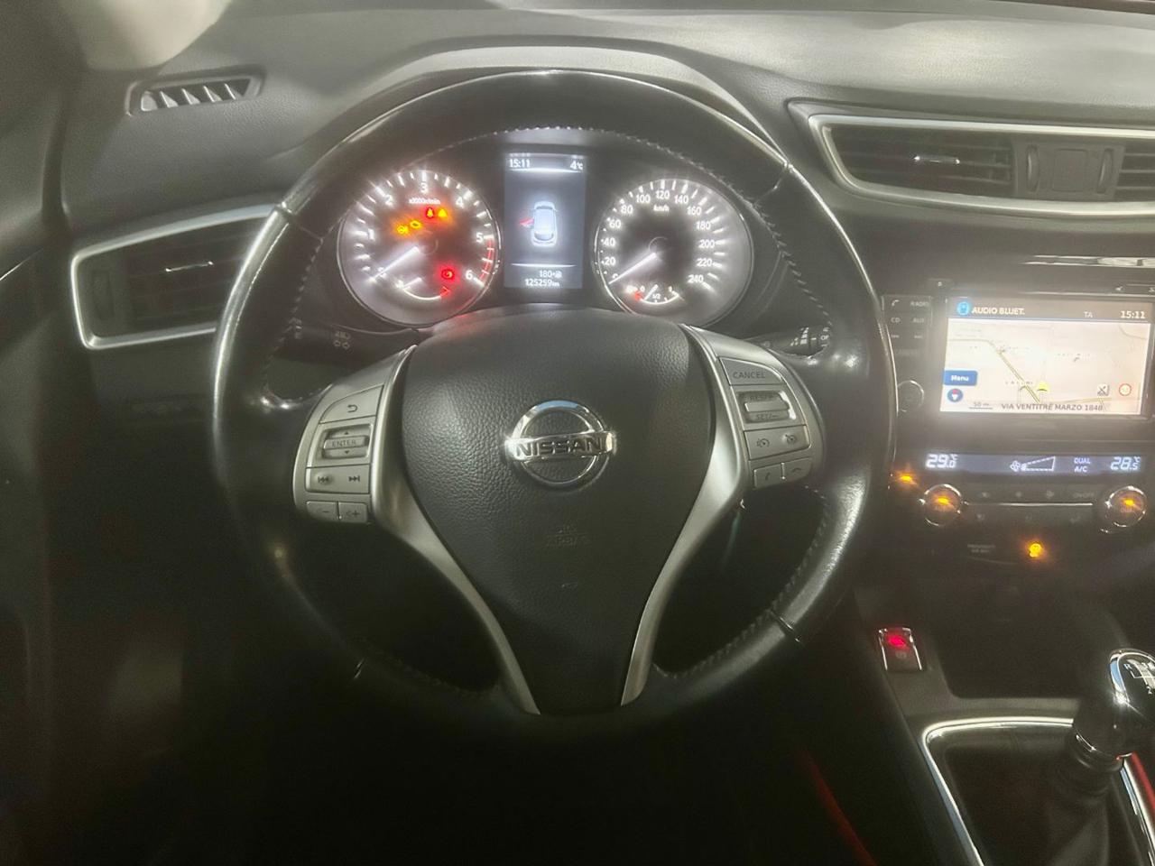 NISSAN Qashqai 1.5 dCi Acenta - 7