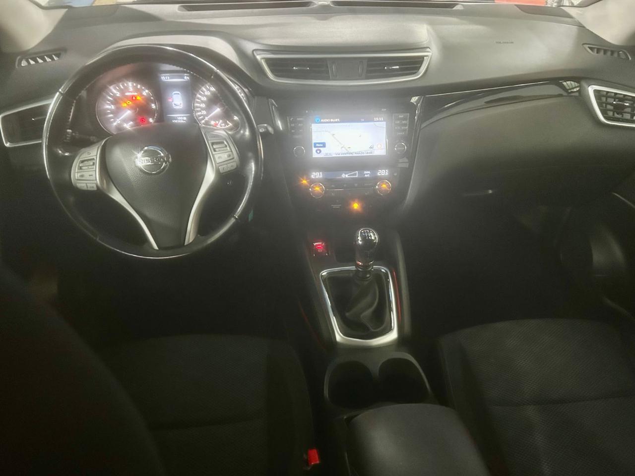 NISSAN Qashqai 1.5 dCi Acenta - 6