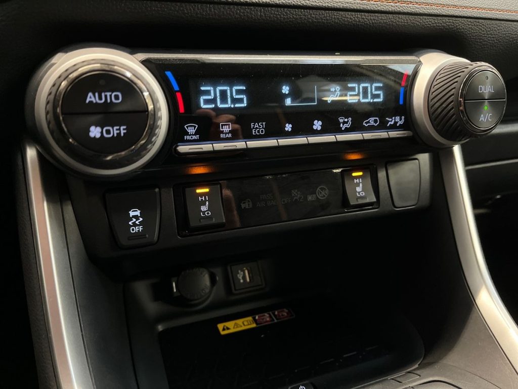 TOYOTA RAV 4 MY23 RAV4 2.5 HV (218CV) E-CVT 2WD Style - 14