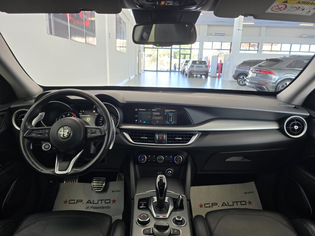 ALFA ROMEO Stelvio 2.2 TD 190 CV AT8 Q4 Sprint - 12