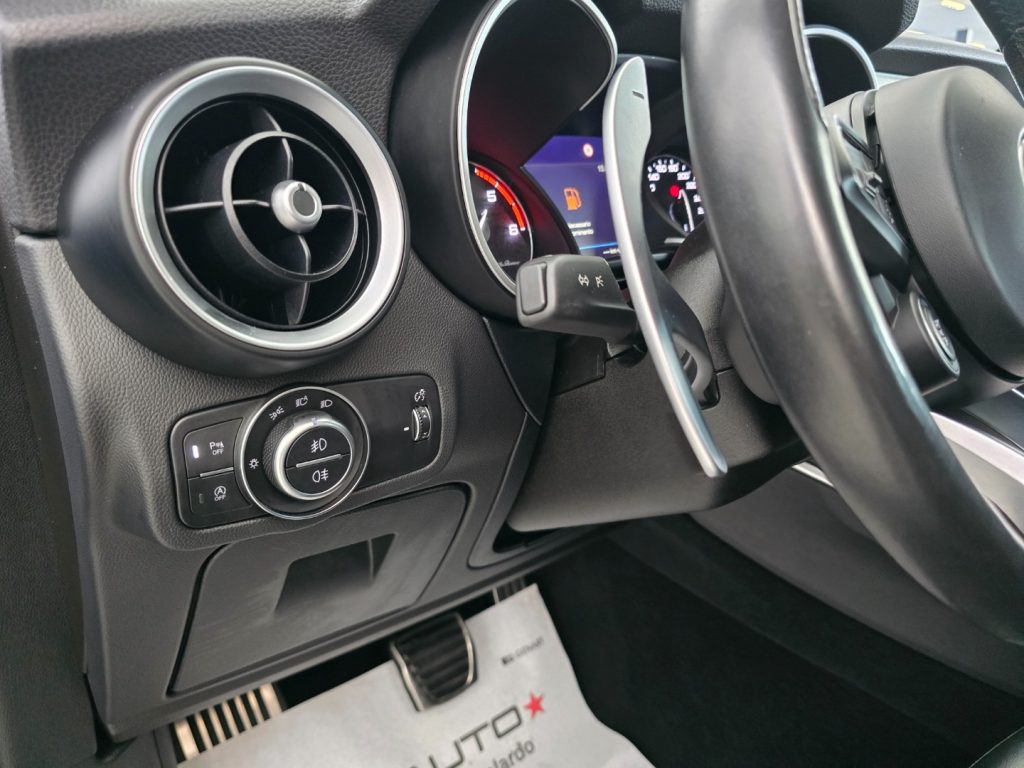 ALFA ROMEO Stelvio 2.2 TD 190 CV AT8 Q4 Sprint - 25