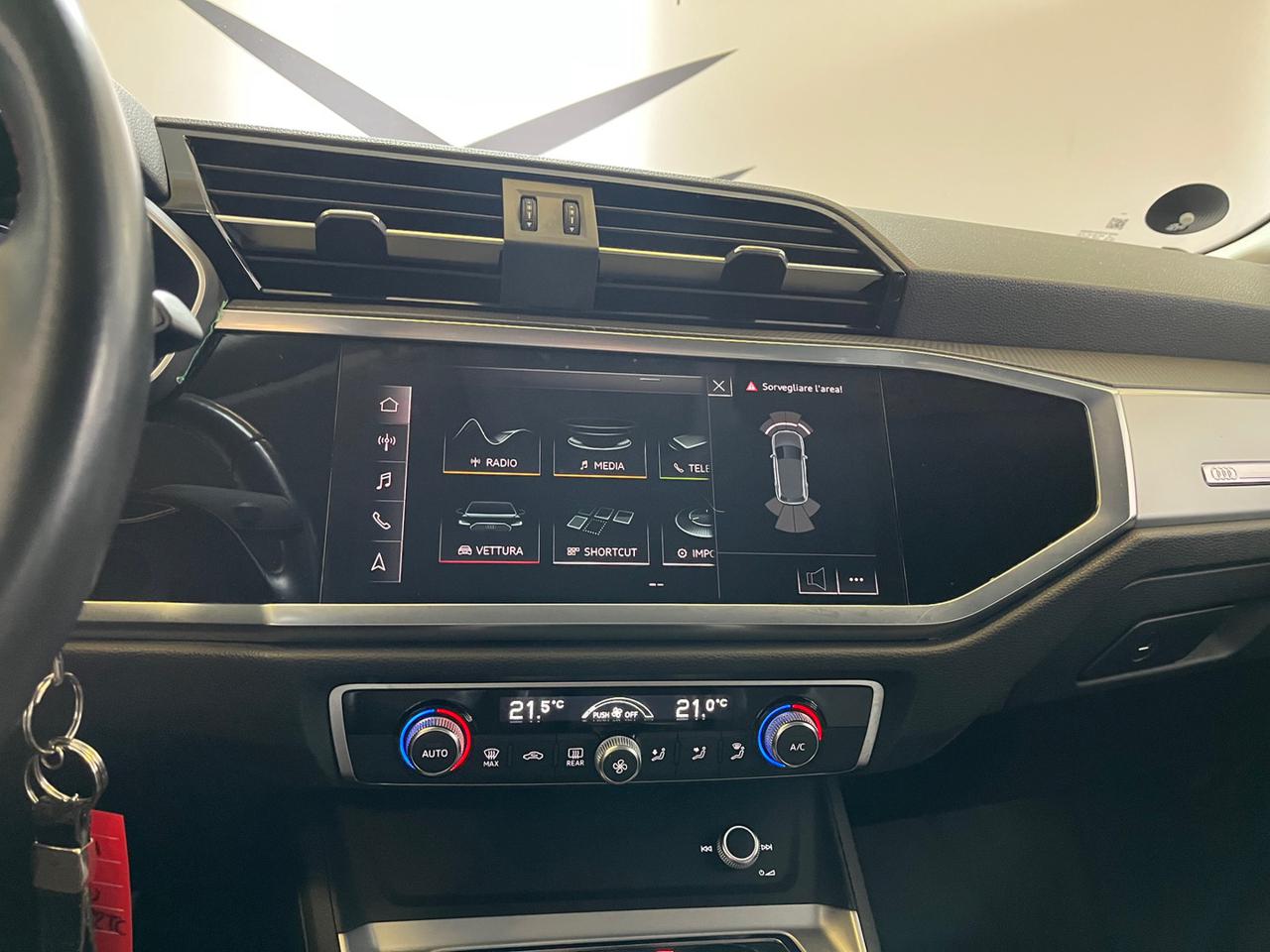 AUDI Q3 35 TDI S tronic Business Advanced - 14