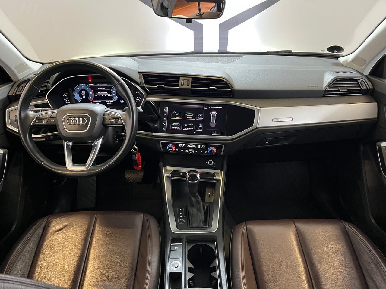 AUDI Q3 35 TDI S tronic Business Advanced - 11