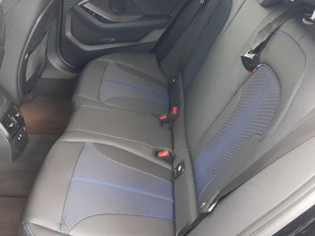 BMW 116 d 5p. Msport Aut. - 11