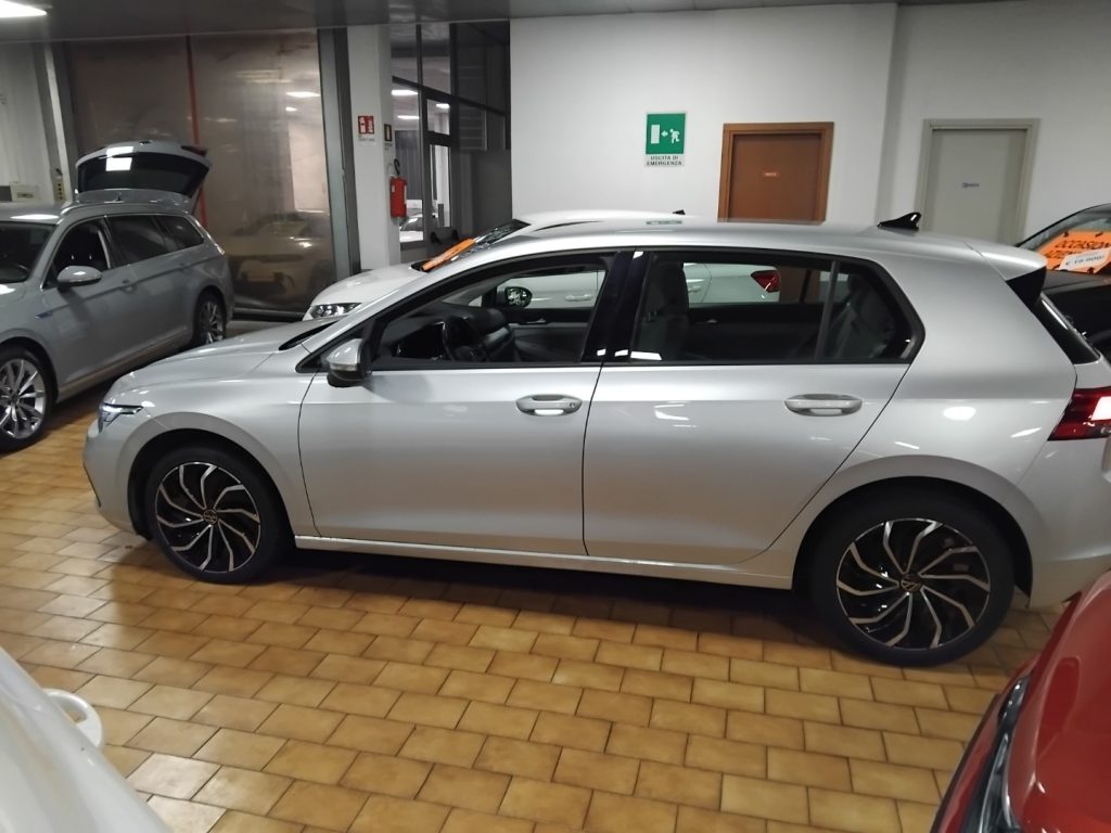 VOLKSWAGEN Golf 1.0 eTSI EVO Life DSG 17 MHEV - 2